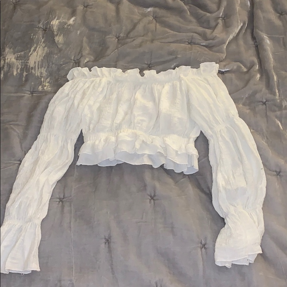 White long sleeve off shoulder crop top
